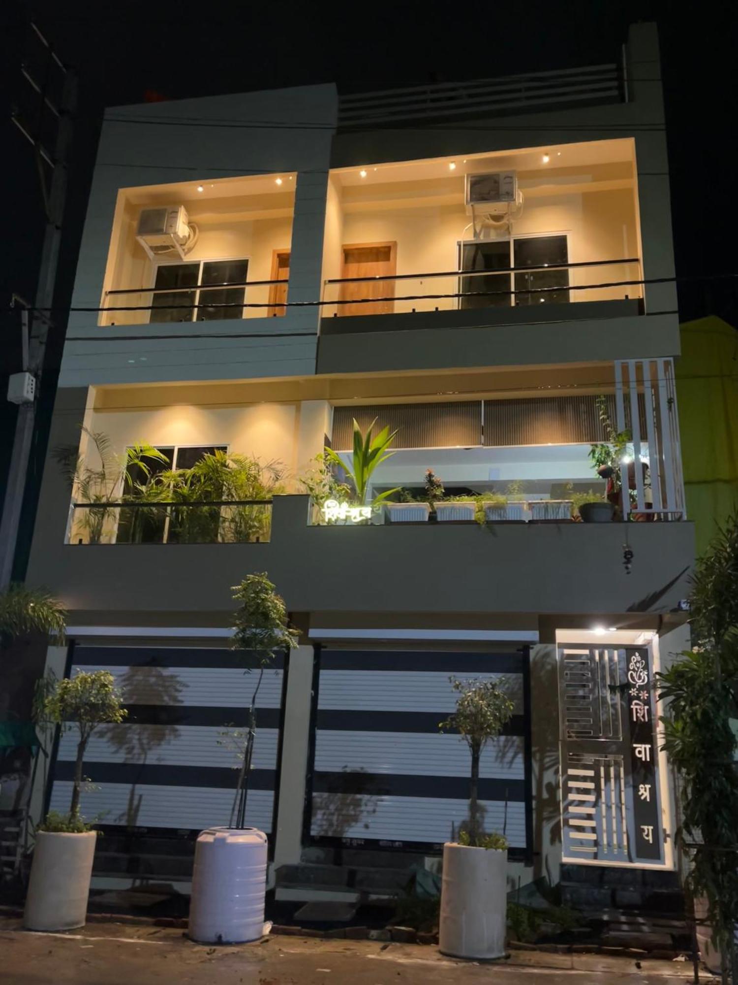 Hotel Shivashray Luxury Stays & Inn Ujjain Zewnętrze zdjęcie