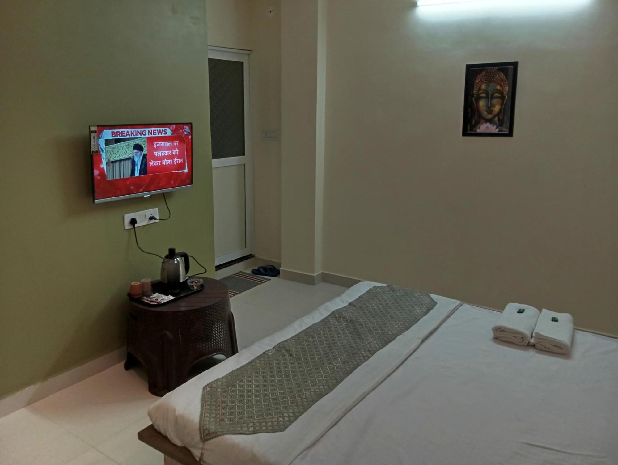 Hotel Shivashray Luxury Stays & Inn Ujjain Pokój zdjęcie