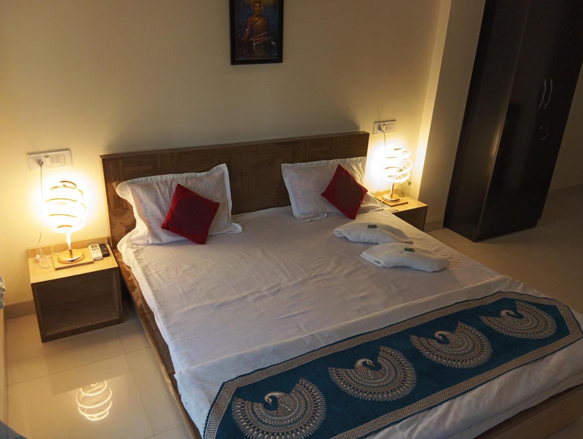 Hotel Shivashray Luxury Stays & Inn Ujjain Pokój zdjęcie